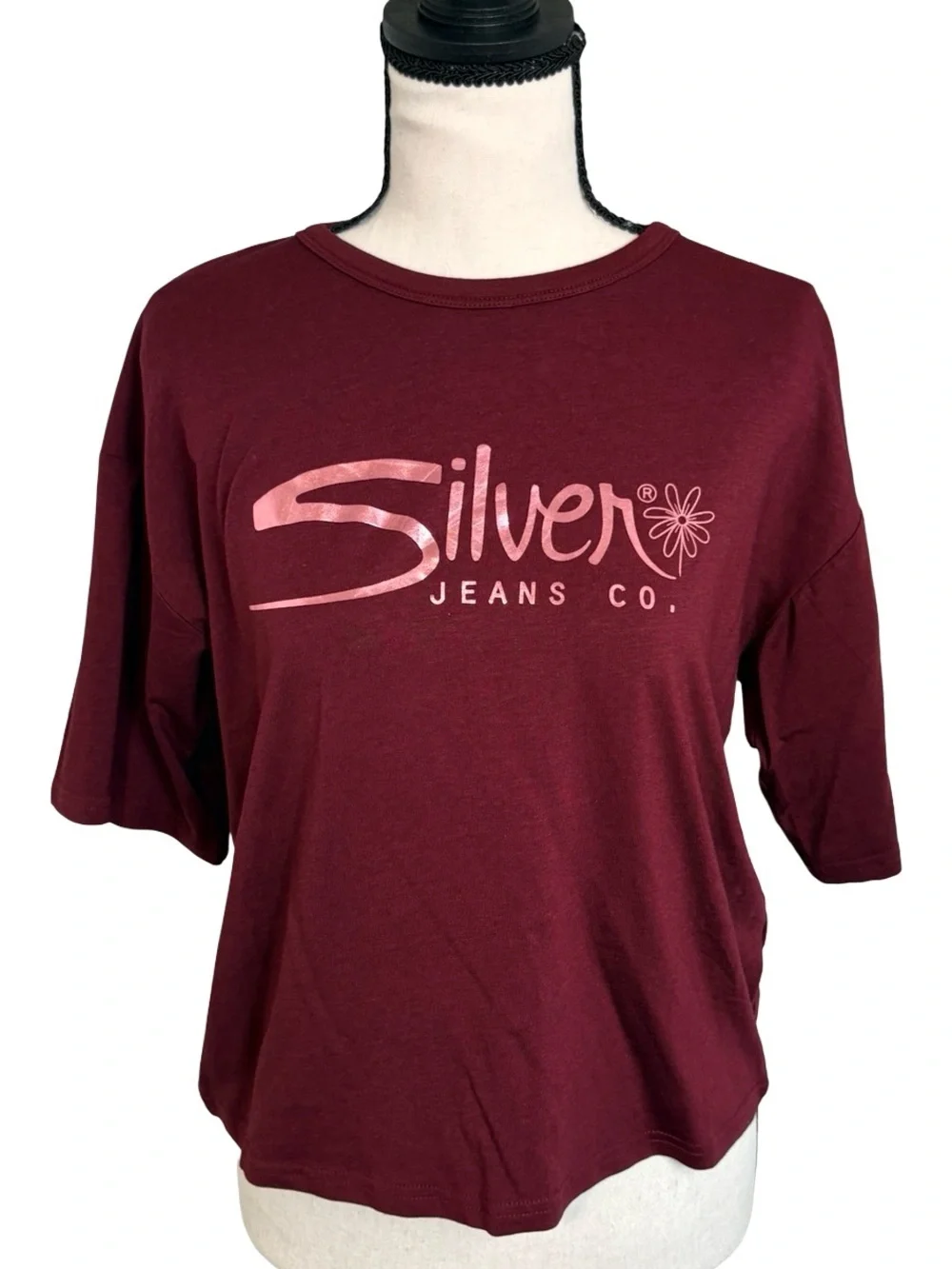 Silver Jeans Co Burgundy Cropped Graphic Tee Size M Y2K Logo T-Shirt - Picture 1 of 10